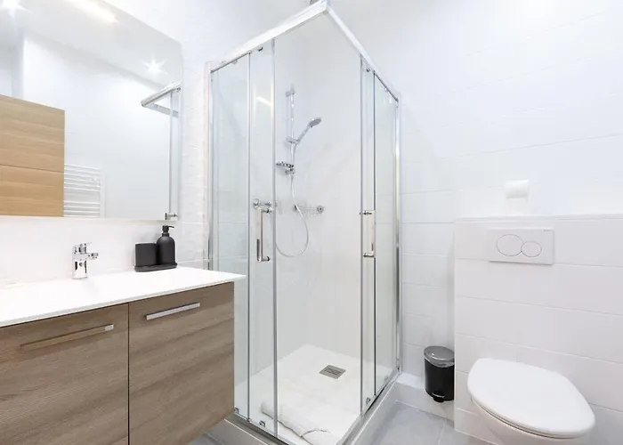 Superbe Appartement, Lumineux Et Moderne * Nicea